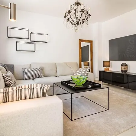 Lvb - Casa Linda Vista By Roomservices Nyaraló *